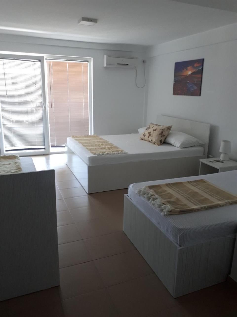 Apartments And Villas Janev Dojran Ngoại thất bức ảnh