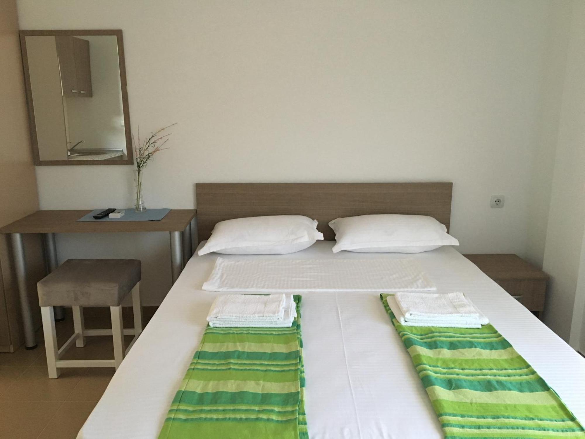 Apartments And Villas Janev Dojran Ngoại thất bức ảnh