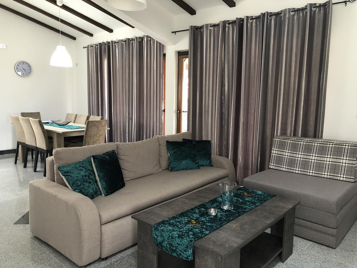 Apartments And Villas Janev Dojran Ngoại thất bức ảnh